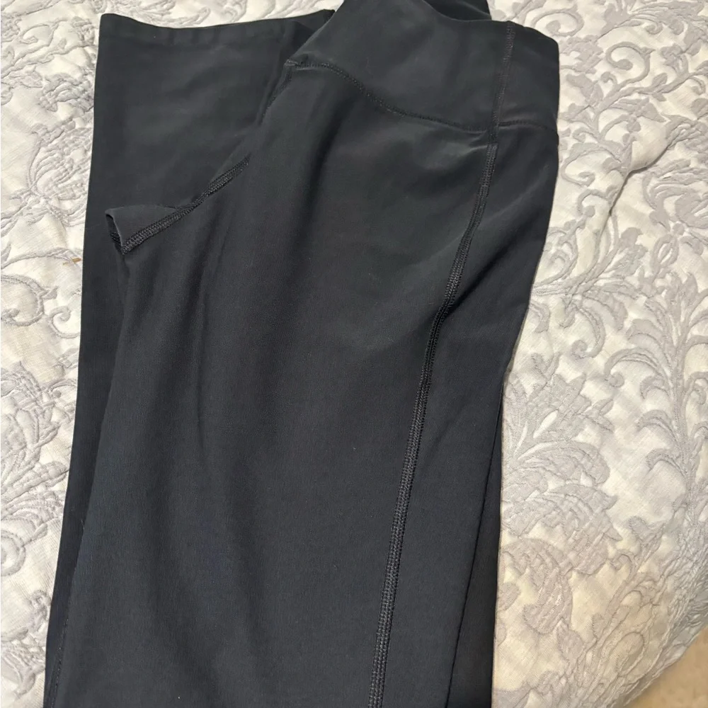 New - Picture 2 of 2